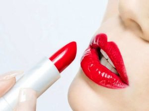 lipstick confident
