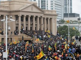 sri lanka crises president house srilankan people