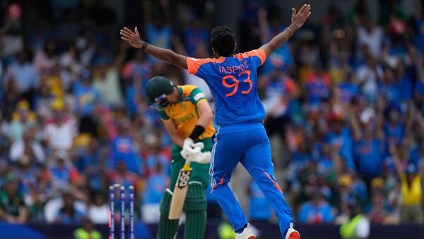 bumrah bowlibng